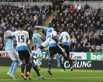 Cien veces Agüero: el Kun llegó a los 100 goles en la Premier League con el City