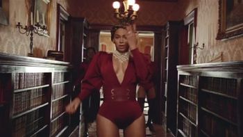 beyonce lanzo un nuevo video, antes de participar en el super bowl beyonce lanzo un nuevo video, antes de participar en el super bowl
