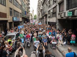 marcha a salud en reclamo por la implementacion de la emergencia en discapacidad marcha a salud en reclamo por la implementacion de la emergencia en discapacidad