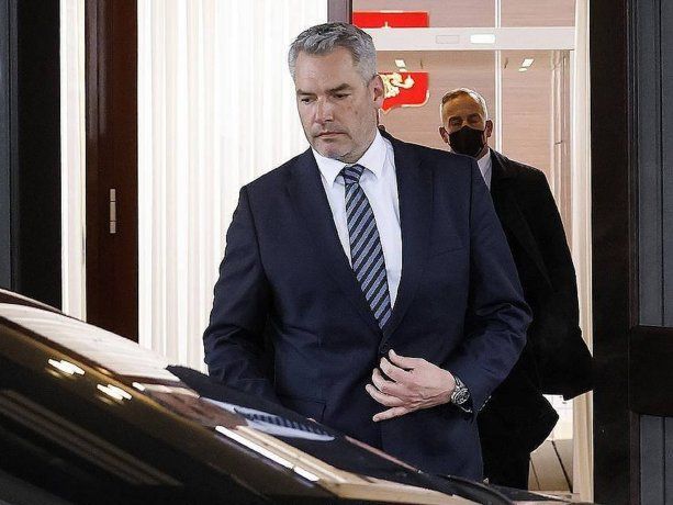 El canciller austríaco anunció que mantuvo una reunión franca y dura con Putin