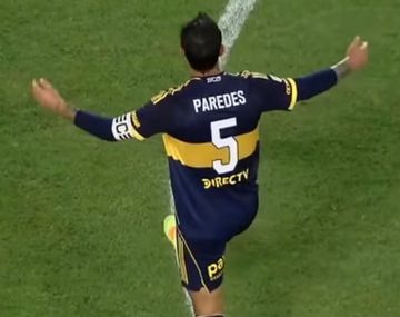 El furioso gesto de Paredes tras la salida del Changuito en Boca ante Racing