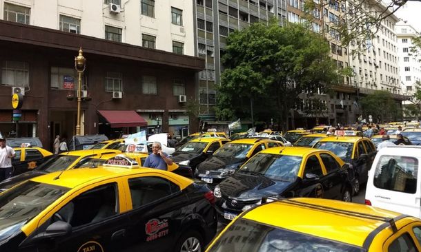Otra vez aumentaron los taxis, los parquímetros y la VTV en la Ciudad