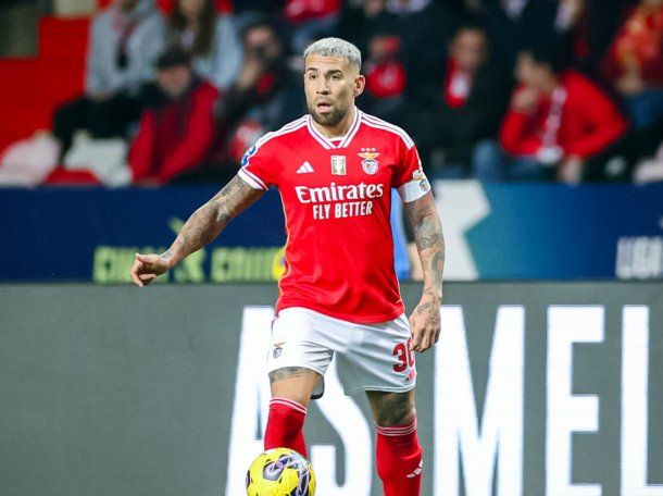 Video: el golazo como 9 de Nicolás Otamendi en la eliminación de Benfica