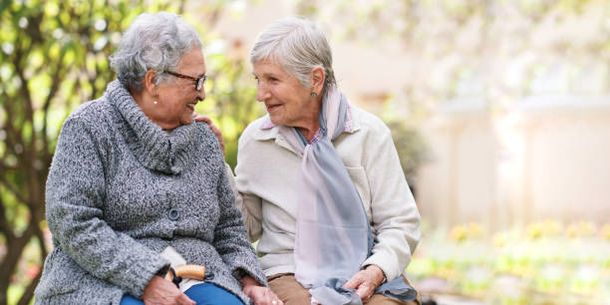 Mega feliz noticia: empresa de autobuses ofrece 50% de descuento a los adultos mayores con credencial INAPAM.