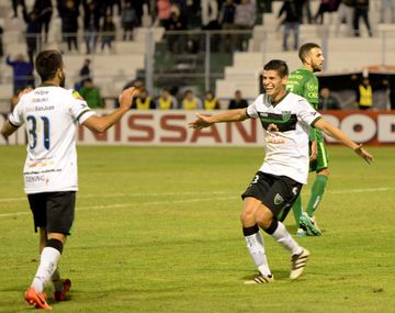 San Martín goleó a Sarmiento