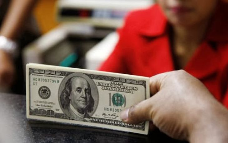 El dólar oficial cerró estable y el negro trepó a $14,20