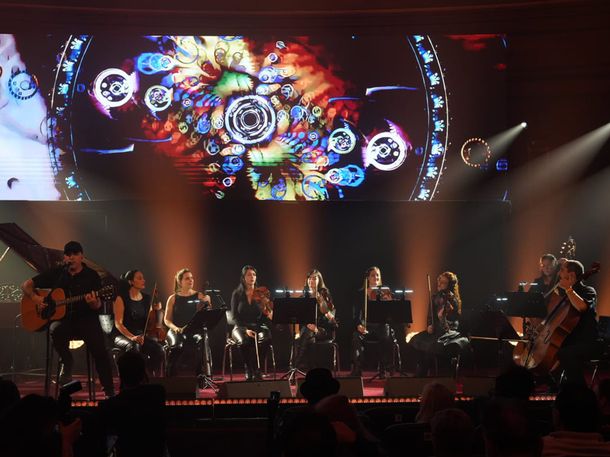 El acto, marcado de emoción, incluyó un concierto en vivo El acto, marcado de emoción, incluyó un concierto en vivo