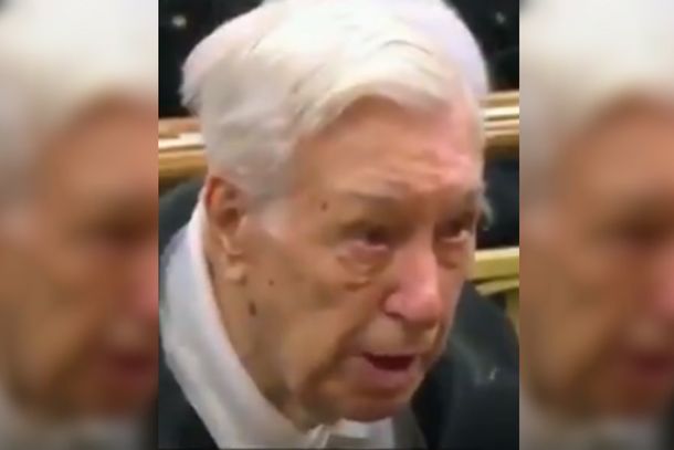 Un anciano acusado de exceso de velocidad se defendió y emocionó a todos