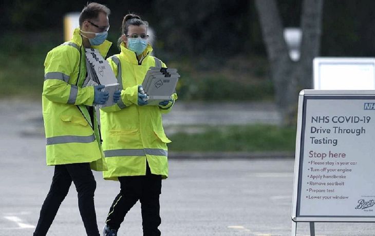 Fracaso de la inmunidad de rebaño: Reino Unido registró su cifra más alta de muertes diarias
