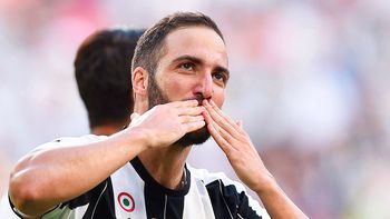 con dos goles de higuain, juventus vencio a sassuolo con dos goles de higuain, juventus vencio a sassuolo