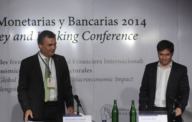 El Gobierno asegura que la economía se recupera y las reservas crecen