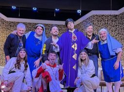Matías Alé presentó Reverendas, su nueva obra de teatro