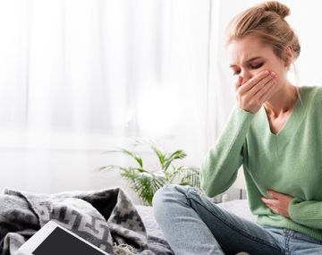 Covid-19: identifican tres síntomas estomacales generados por Ómicron