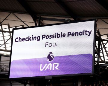La Premier League tomó una determinación sobre la utilización del VAR