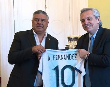 Alberto dijo que con test rápidos el fútbol podría estar más cerca de volver