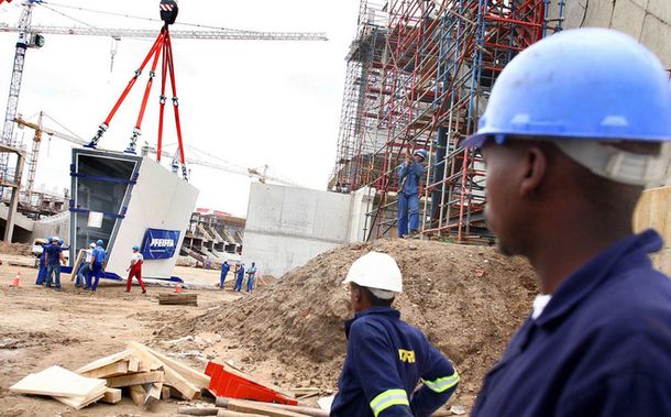 Construccion de estadios sudafrica