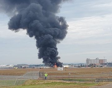 Un avión de la Segunda Guerra Mundial se estrelló en un aeropuerto de los Estados Unidos
