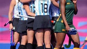 las leonas golearon a sudafrica en su debut olimpico las leonas golearon a sudafrica en su debut olimpico