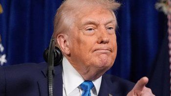 trump ahora apunta a cuba tras la intervencion en venezuela: estan a punto de caer trump ahora apunta a cuba tras la intervencion en venezuela: estan a punto de caer