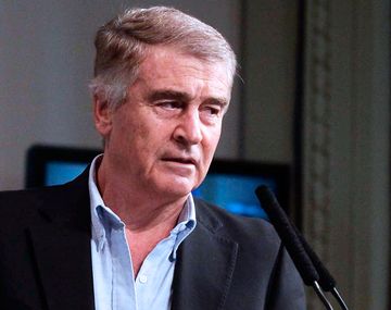 Aguad va este miércoles al Congreso a explicar el acuerdo con el Correo