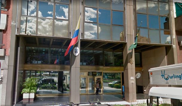 Un Hombre Se Atrincheró En Una Oficina De La Embajada De Colombia