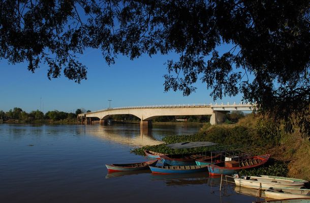 Encuentran el cuerpo de un chico en un río de Santa Fe: buscan a su hermano