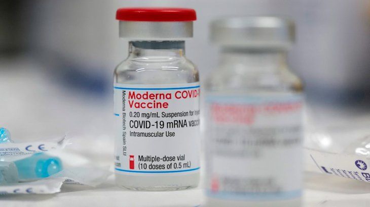 Las vacunas de Moderna llegan esta noche y Argentina alcanzará las 36 millones de dosis recibidas