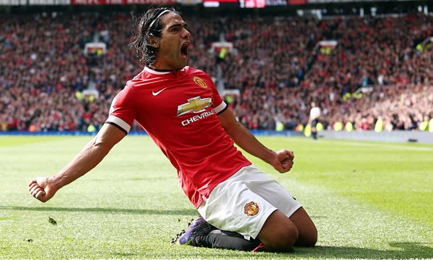 Falcao convirtió, pero el Manchester United no pudo ganar