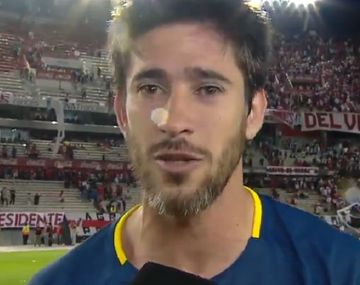 El mediocampista no pudo contener su emoción al hablar de su padre