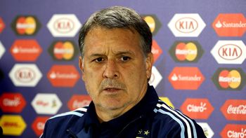 martino realizaria cuatro convocatorias locales por las bajas europeas