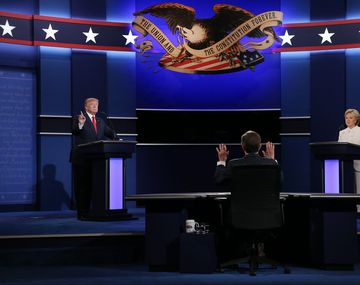 Donald Trump y Hillary Clinton en el tercer debate presidencial