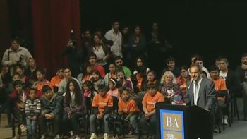 scioli prometio boleto estudiantil gratuito para todo el pais scioli prometio boleto estudiantil gratuito para todo el pais