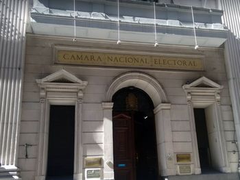 La Justicia Electoral se reunió con apoderados de UxP y LLA para preservar la convivencia democrática