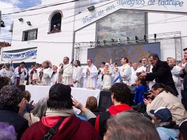 Santuario de la Virgen de Caacupé de Ciudad Evita 