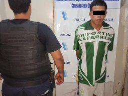 L. Ávalos, de 27 años, fue detenido en la escena del robo