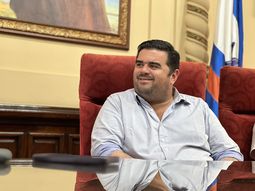 Para Nicolás Olivera, el gobierno necesita más presencia del progresismo para una reelección en Uruguay. Para Nicolás Olivera, el gobierno necesita más presencia del progresismo para una reelección en Uruguay.