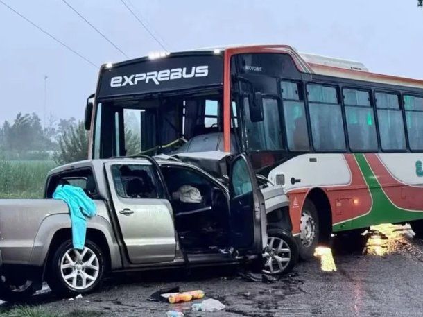 Tucumán: dos rugbiers murieron en un impresionante choque frontal