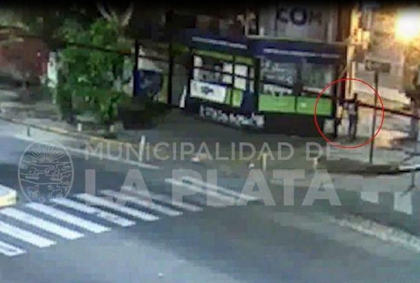 La Plata: un trapito violó a una joven en un contenedor de basura