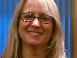 Demandó a su sobrino de 12 años porque la abrazó fuerte y le rompió un hueso