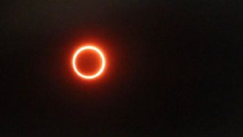 El eclipse, en su punto máximo El eclipse, en su punto máximo