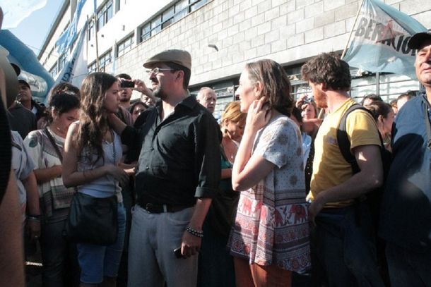 La detención de Esteche en la Facultad de Periodismo de La Plata