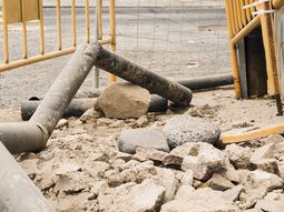 La Intendencia de Montevideo recibió unas 369 denuncias por caños de OSE rotos. La Intendencia de Montevideo recibió unas 369 denuncias por caños de OSE rotos.