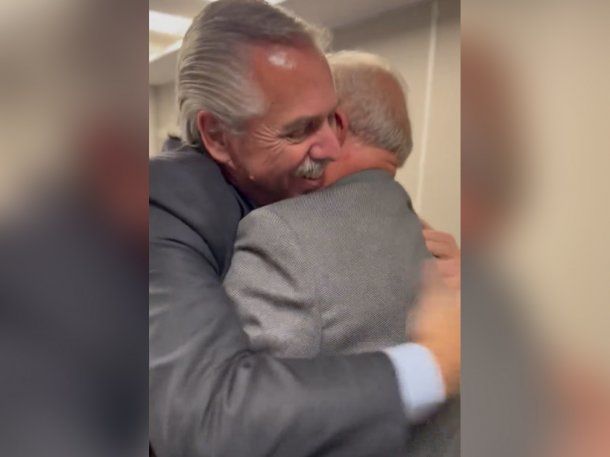 VIDEO: El abrazo entre Alberto Fernández y Lula da Silva
