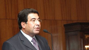 afip apelo el fallo que autoriza a comprar mas de 1.100 euros afip apelo el fallo que autoriza a comprar mas de 1.100 euros