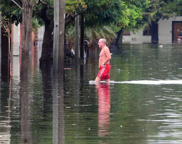 Al menos 20 personas siguen desaparecidas en La Plata
