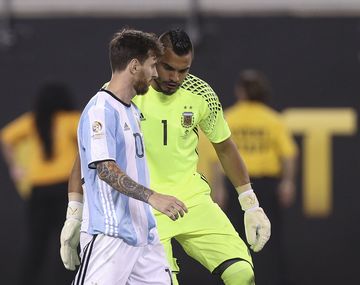 Romero enciende una luz de esperanza sobre el retiro de Messi: Lo dijo en caliente