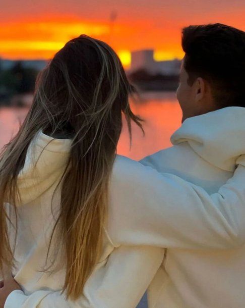 La historia de amor entre Julián Álvarez y Emilia Ferrero, su novia
