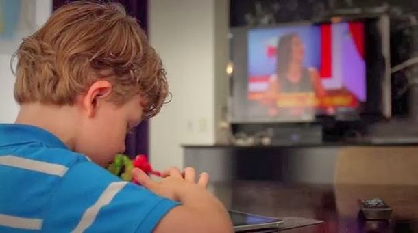 El bizarro spot que promociona el nuevo libro de Ventura