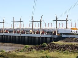 Complejo Hidroeléctrico de Salto Grande, Uruguay. Complejo Hidroeléctrico de Salto Grande, Uruguay.
