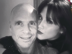 alejandro pucheta se hizo un enorme tatuaje de la cara de barbie velez y nazarena salio a elogiarlo alejandro pucheta se hizo un enorme tatuaje de la cara de barbie velez y nazarena salio a elogiarlo